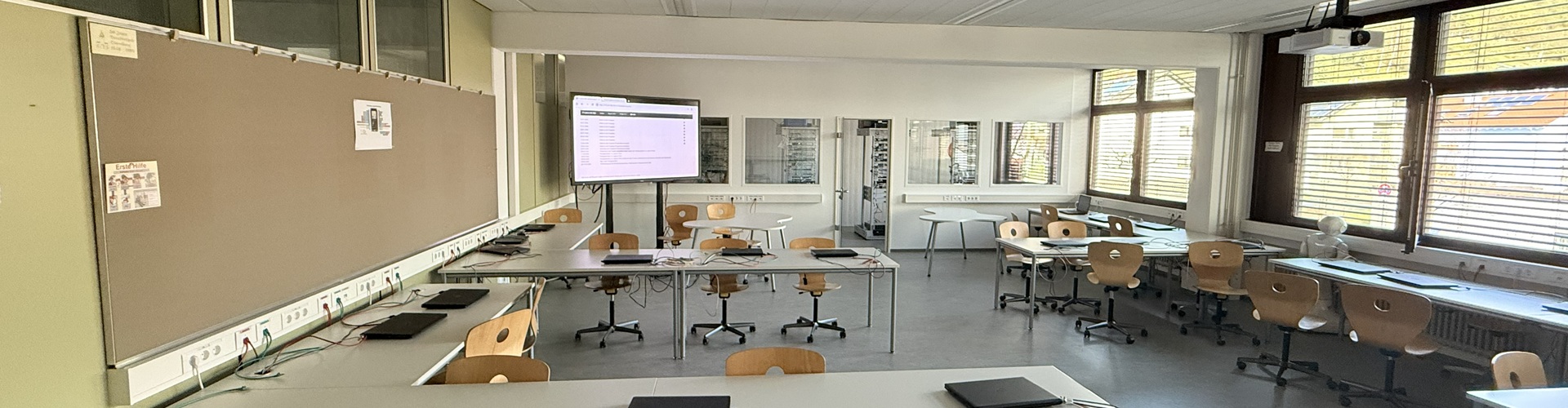 Raum 210